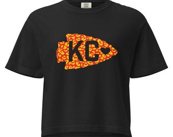Comfort Colors Crop Top | Kansas City Cheetah Print Arrowhead | Schweres, kastenförmiges Damen-T-Shirt