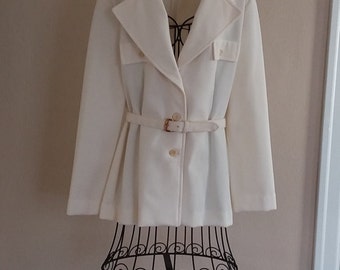Vintage Creamy White Belted Jacket