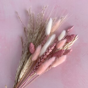 Pink dried flower bunch, baby floral bouquet place setting, dried flower arrangement image 5