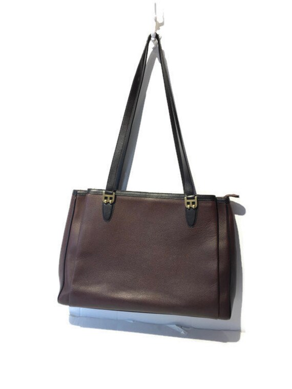 vintage leather shoulder bag