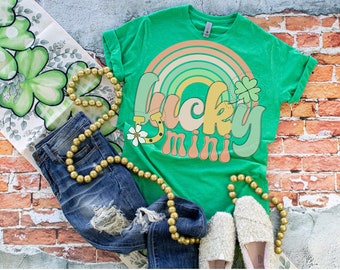 Lucky mini, lucky mama, kids Lucky shirt, St Patrick's day tee, green shirt, Lucky tee, rainbow shirt,  leprechaun, st paddys, St pattys day