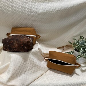 Men’s Canvas Dopp Bag