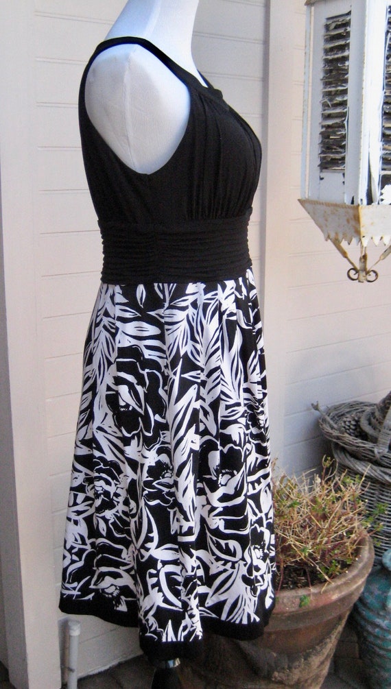 Vintage SANGRIA Black & White Dress - Beautiful S… - image 8