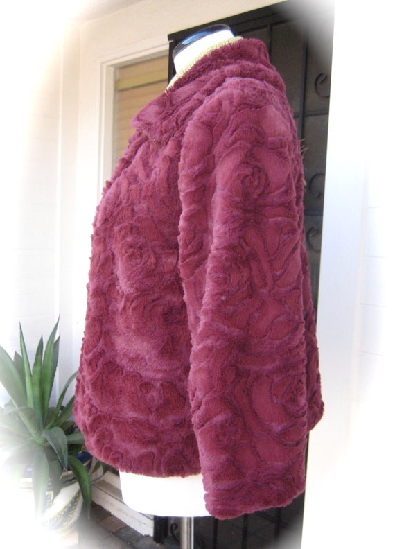 Beautiful Faux Fur Evening Jacket - Plum / Wine C… - image 3