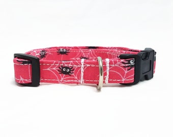 Hundehalsband - Halloween - "Freche Spinnen" - Pinkes Hundehalsband  - Klein/Medium/Groß/Extra Groß - Lustiges Hundehalsband - Weich/Stabil