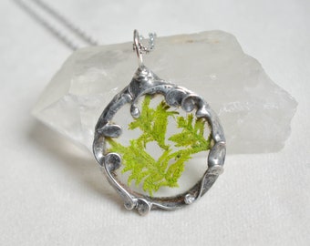 Green Necklace, Moss Necklace, Terrarium Necklace, Stained Glass Jewelry, christmas gift, Pressed Flower Frame