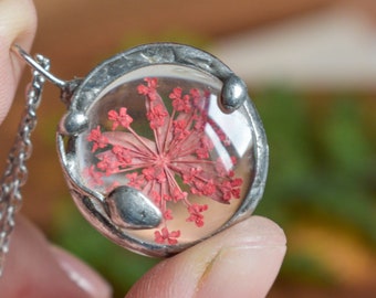 Pressed Flower Necklace, Pressed Flower Frame, Terrarium Jewelry, Botanical Necklace