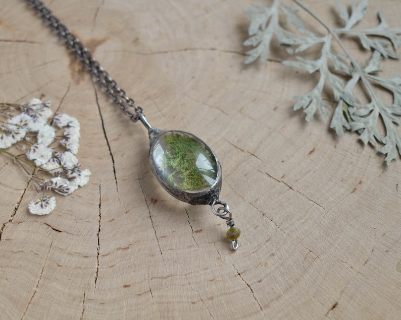 Real Moss Necklace, Preserved Flowers, Witchy Jewelry image 4