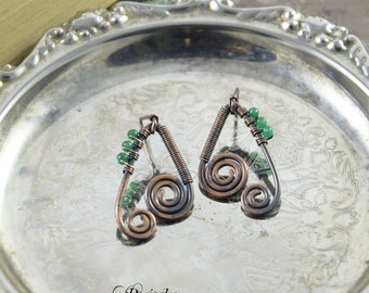 Green agate earrings, 7th Anniversary gift, elven jewelry, wirework