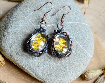 Yellow flowers earrings, terrarium earrings , wirewrapped jewelry, Queen Anne's Lace earrings