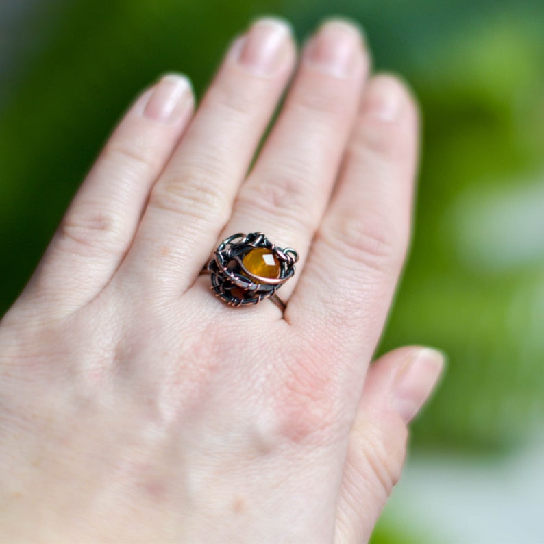 Anillo de ágata naranja facetado, anillo envuelto en alambre de cobre, joyería de bruja, tendencia ahora, regalo del 7º aniversario imagen 2