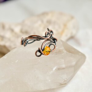 Yellow crystal ring, Adjustable Size, Glass and Copper Wire wrapped Ring, Openwork, Celestial Ring zdjęcie 6