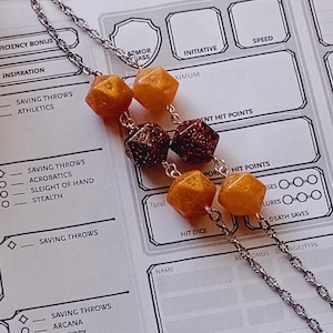 Dungeons and dragons glasses chains