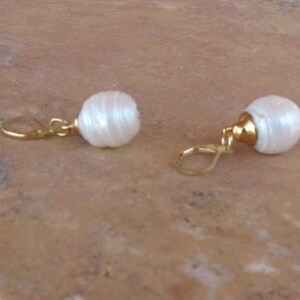 Fresh Water Pearls 14k gold earrings. ** Free Shipping
