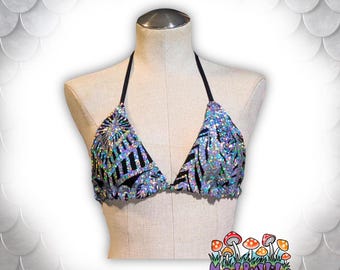 Gepanzerte Zauberin Sequin Rave Top | Komplett gefüttertes Neckholder-Bikini-Oberteil für Festivals | Silber Holografisch