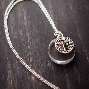 Tree of Life Essential Oil Aromatherapy Diffuser Necklace w/free Oil Sample