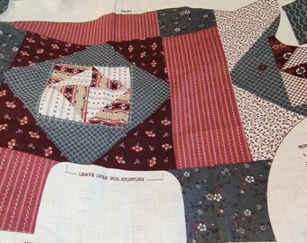 CALICO PIG and her PIGGY! Makes a wonderful pillow! A nice patchwork from the 70s- 80s! Makes a cuddly cloth toy too!