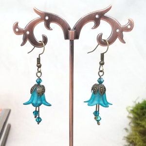 Elegant Lucite Flower Drop Earrings in Turquoise/Aqua Blue, Wedding, Bridesmaid, Art Nouveau, Renaissance, Choice of Metals/Closures