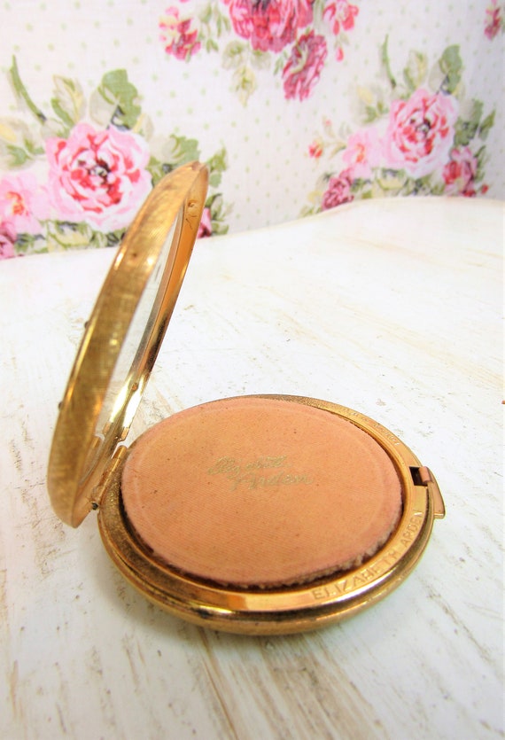 Vintage Compact Vintage Powder Compact Elizabeth … - image 3