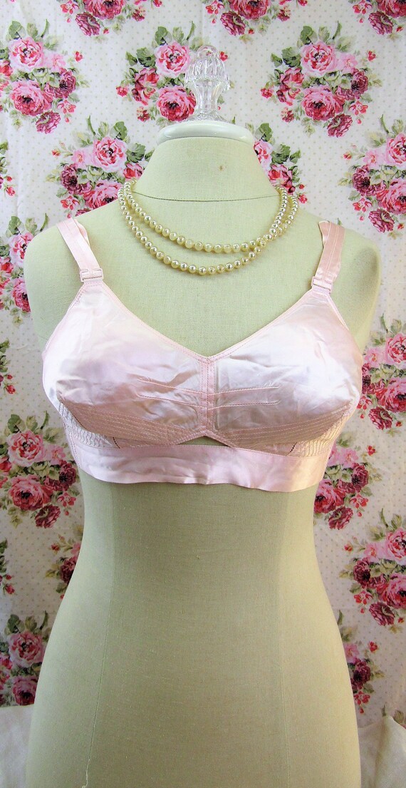 1940s Bra Vintage 1940s Bullet Bra Peach Liquid Sa
