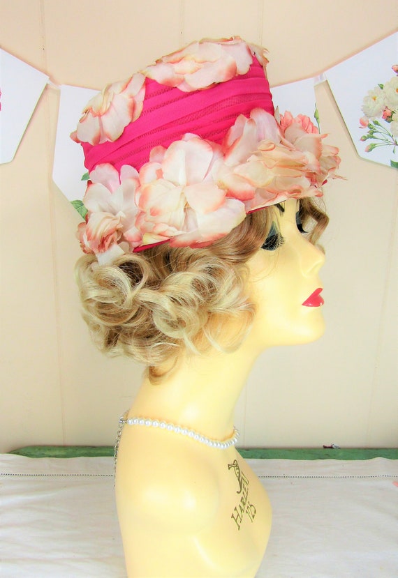 Vintage 1950's Flowered Hat Vintage 1950's Floral… - image 3