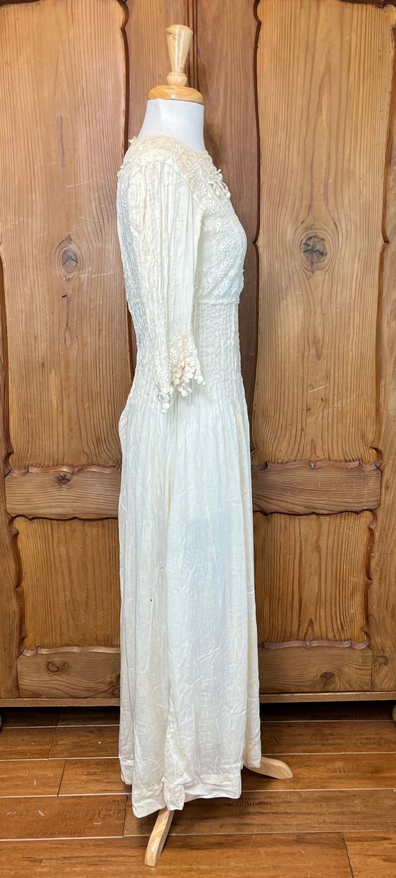Antique Victorian Dress 1890’s Wedding Dress Vict… - image 5