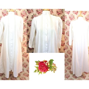 Antique Nightgown Victorian Nightgown Vintage Nightgown 1800’s Ornate Night Robe