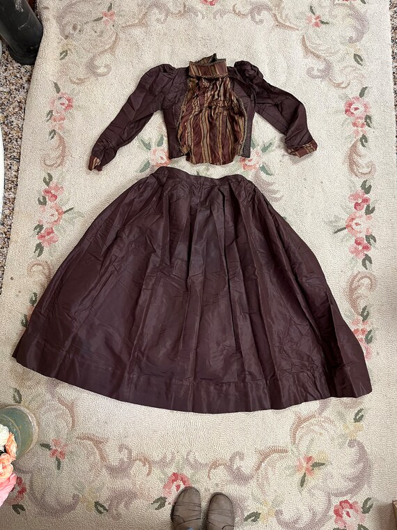 Antique Victorian Dress 1880’s Bodice & Bustled S… - image 5