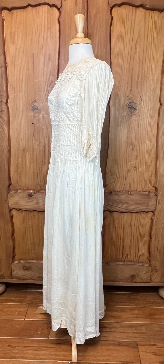 Antique Victorian Dress 1890’s Wedding Dress Vict… - image 3