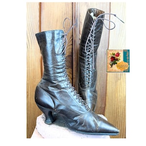 Antique Boots Victorian Boots XL Size 9 Antique Leather Lace Up Boots French Heel