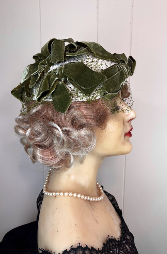 Vintage Velvet Bow Hat Vintage Green Bow Hat with… - image 5