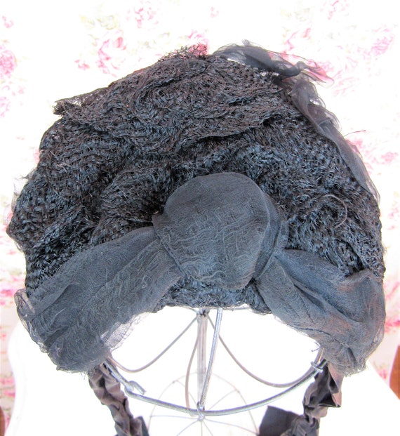 Antique Victorian Bonnet 1860’s Black Lace Chapea… - image 8