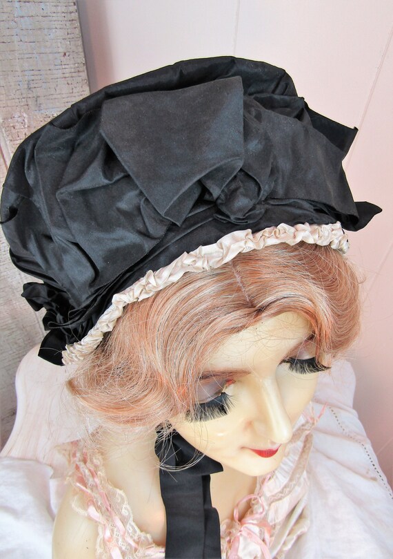 Antique Victorian Bonnet 19th Century Satin Bonne… - image 3