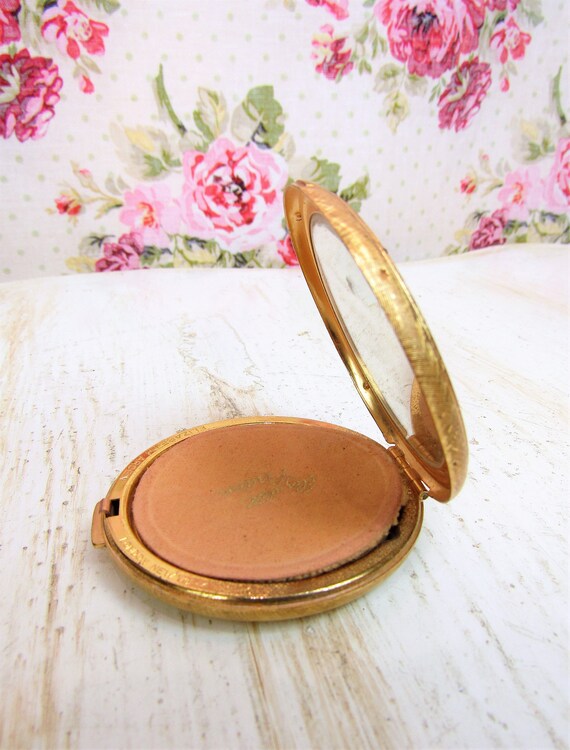 Vintage Compact Vintage Powder Compact Elizabeth … - image 4