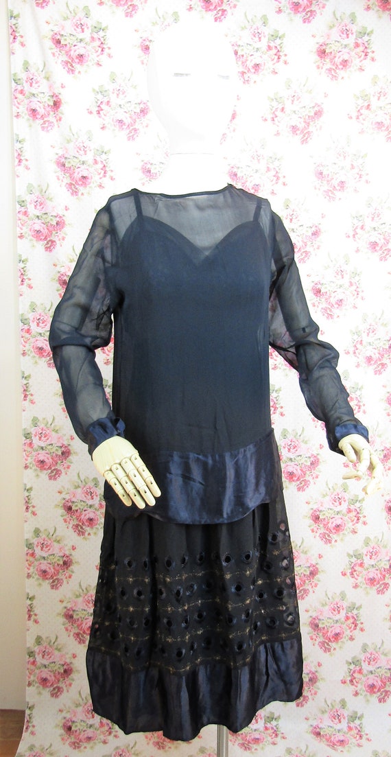 1920's Dress Flapper Dress Antique Drop Waist Dre… - image 2