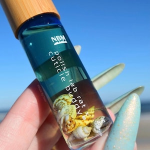 Cuticle Buddy ® Portable Cuticle Oil and Nail Oil for Nail Care - Vegan. Cruelty-Free. Naturally scented. Ocean Drive. 8ml.