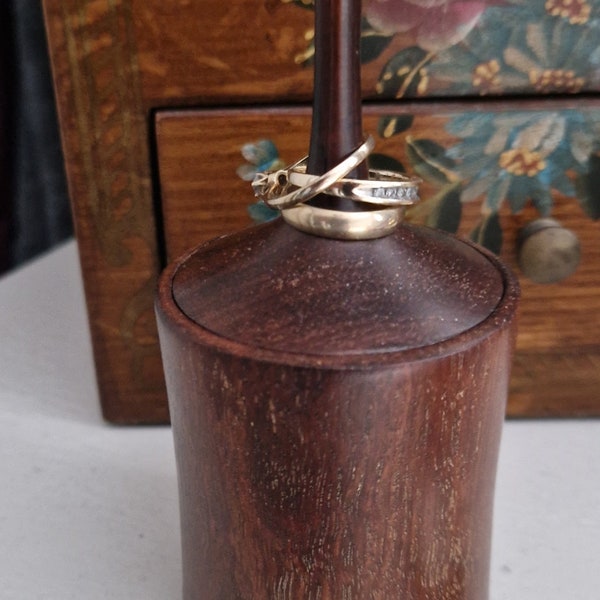 Vintage Round Wooden Lidded Box / Ring Holder ~ Trinket Box ~ Jewellery Box ~ Dressing Table ~ Dark Wood ~ Hand Turned ~ Gift Idea.