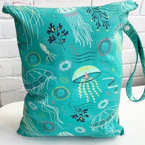 Large Wet swim-diaper pool beach-bag-zippered PUL lined-water resistant 12x14 image 1