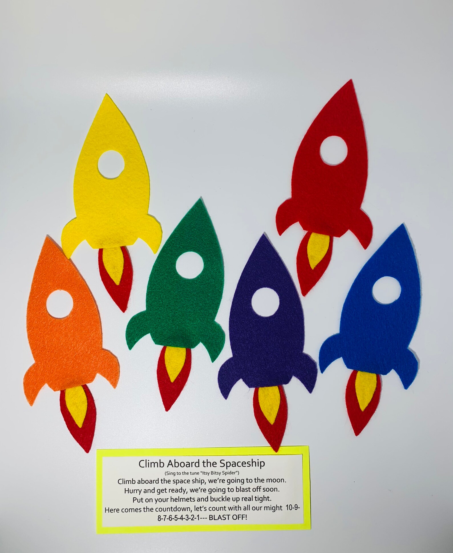 Space Ship Flannel Board Story - Etsy