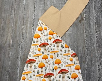 Apron, Halloween Apron, Teacher Apron, Holiday Apron, Christmas Apron, Patriotic Apron, 4th of July Apron, Throw Over Apron, Kitchen Apron