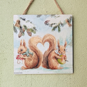 Scoiattoli della foresta invernale targa/immagine appesa a parete, scoiattolo mela pino fungo decoupage in legno segno country, arte della parete della cucina di Natale
