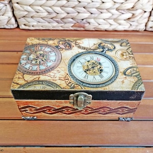 Watch wooden Jewellery Box, Watch gears decor, Wooden Jewelry Trinket Box, Memory keepsake box, Pocket watch