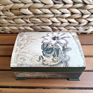 White flowers Jewellery wooden Box, Flower rustic shabby chic wooden chest, Memory keepsake wooden box, Vintage letter writings romance