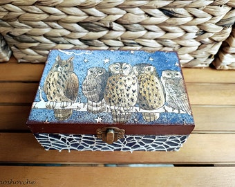 Owl wooden memory box, Night birds decoupage box, Owl decor, Owl art, Owl lovers gift, Keepsake box, Trinket box, Bestfriend gift