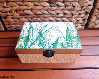 Lily of the valley white jewelry Box, White flower Memory keepsake wooden box, Wedding trinket box, Bridesmaid gift box, Shabby chic art