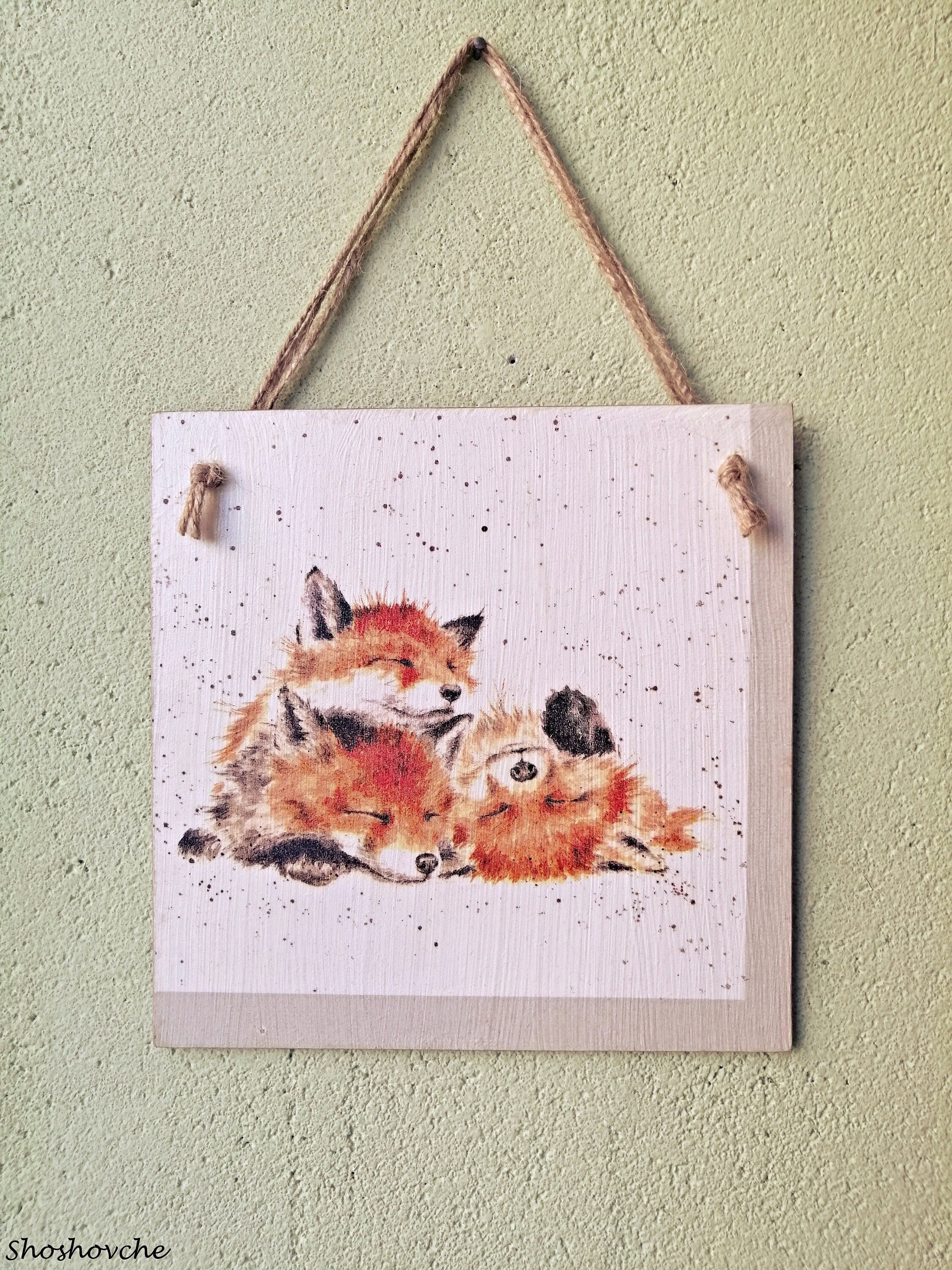 Babyvossen muurhangende plaquette, bord kinderkamer, kleine vossen kinderkamerkunst, decoupage wandkleden, bosdieren kunst aan de muur, boerderijkunst