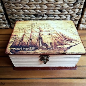 Caja de memoria de barco pirata grande de madera, Caja de recuerdos de mapa del mundo, Caja de baratijas de joyería de mapa antiguo, Almacenamiento de joyas, Regalo para hombres