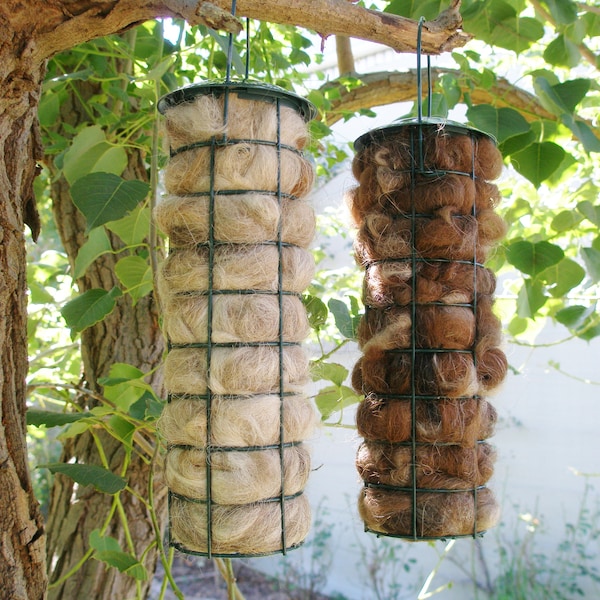 Bird Nester. Llama Fibre Nesting Material. Garden Isolation Backyard Gift Idea for Home gardener.  Natural Bird house filler