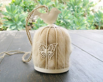 Bird Nester with opened Llama fibre for Nature Garden and gardener Gifts