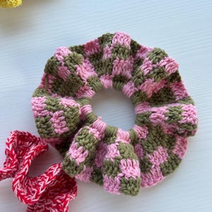 Gingham Cotton Yarn Scrunchie ~ Crochet Handmade ~ Bohemian Chic Cottage Core Gingham Hair Accessories ~ colourful Damson Madder Style knit